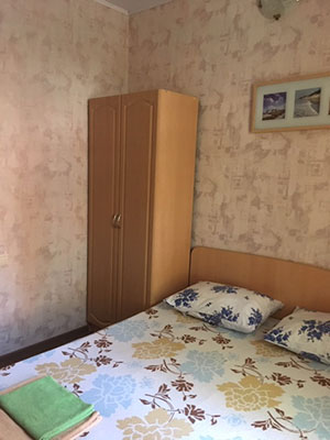 Отдых на Азовском море — 3-х местный двухкомнатный номер-Спальня фото